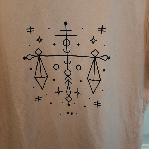 LIBRA Short-Sleeve T-Shirt; Women's Size Large; NWOT; Pale Blush; Canvas Brand - Picture 2 of 4